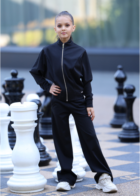 ROYAL suit with long zipper and widened trousers (black fleece)