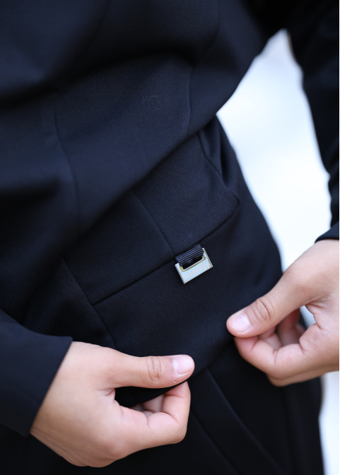 ROYAL suit with long zipper and widened trousers (black fleece)